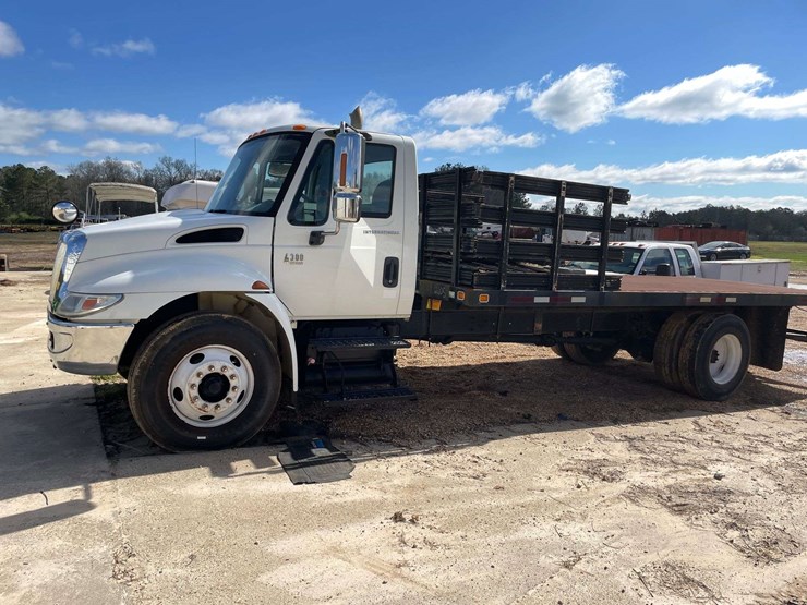 2007-international-durastar-4300-image-1