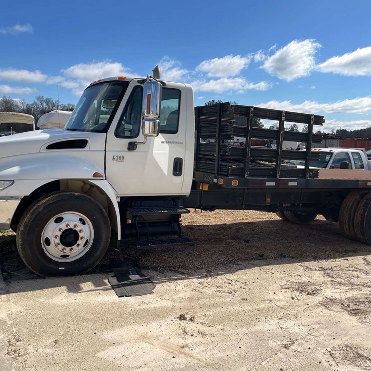 2007 INTERNATIONAL DURASTAR 4300