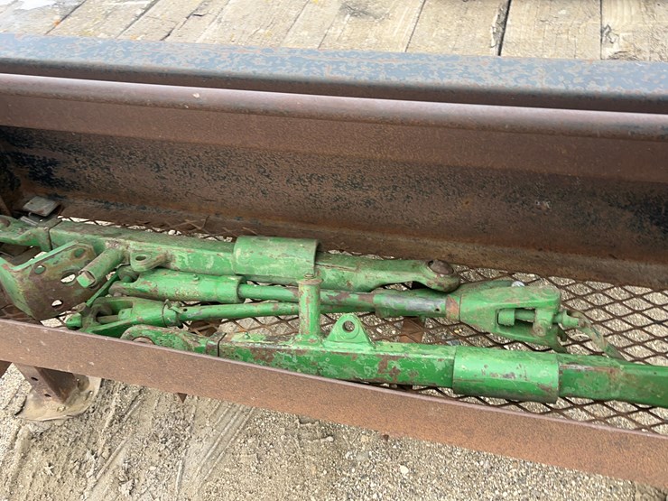 john-deere-3020-image-18