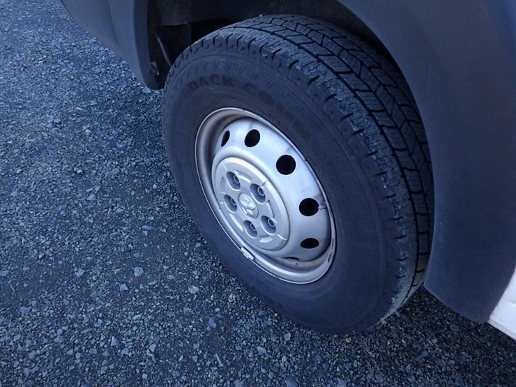 2021-dodge-1500-image-21