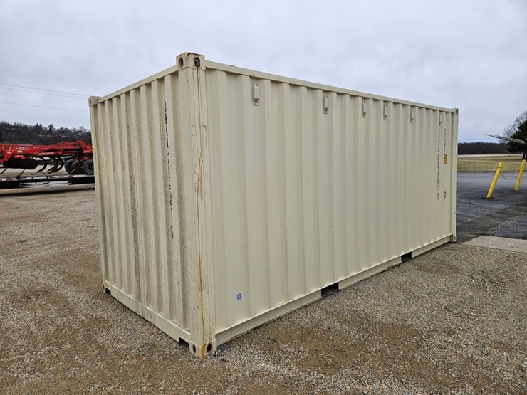 #635-•-20'-container-image-6