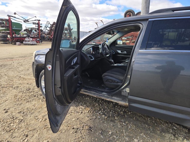 2011-gmc-terrain-sle-image-15