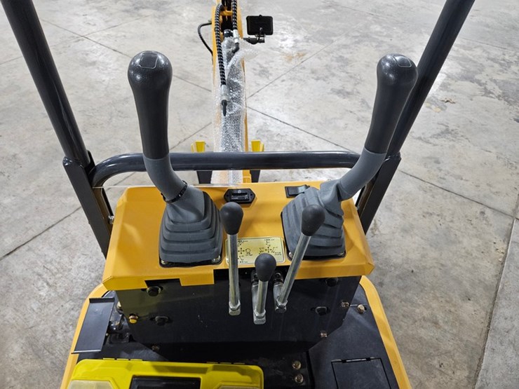 #687-•-2026-zjg-zj12-mini-excavator-image-18