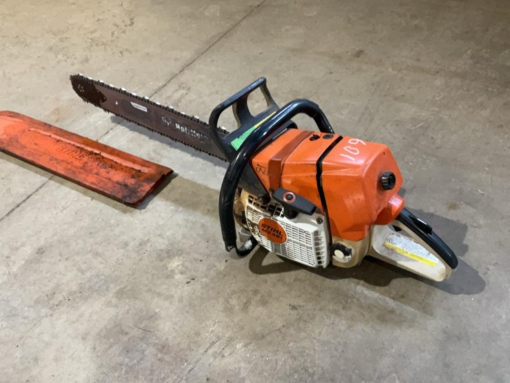 #109-•-stihl-ms461-chainsaw-image-2