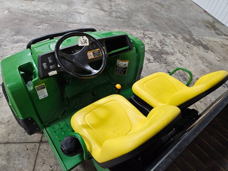 john-deere-turf-gator-image-19