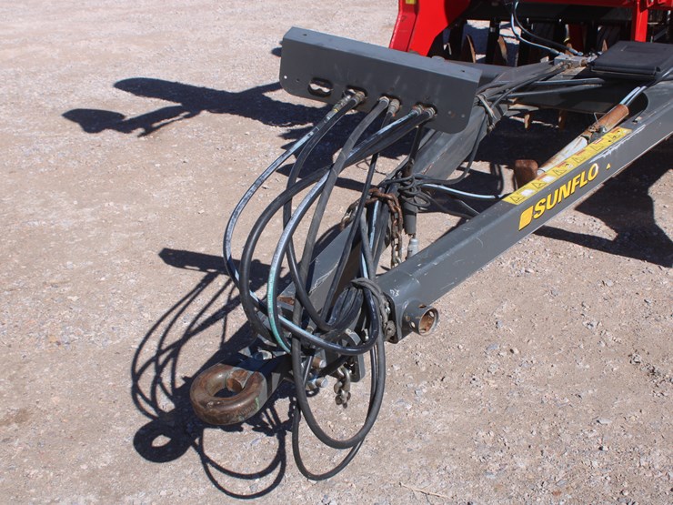 #1030-•-sunflower-6631-vt-soil-finisher-image-14