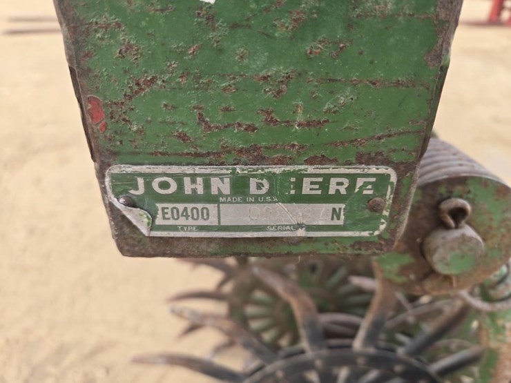 john-deere-400-image-6