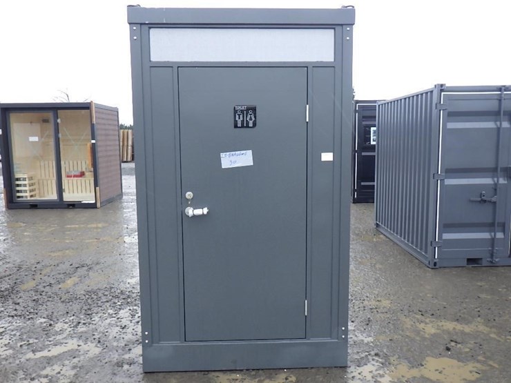single-stall-portable-toilet-image-5