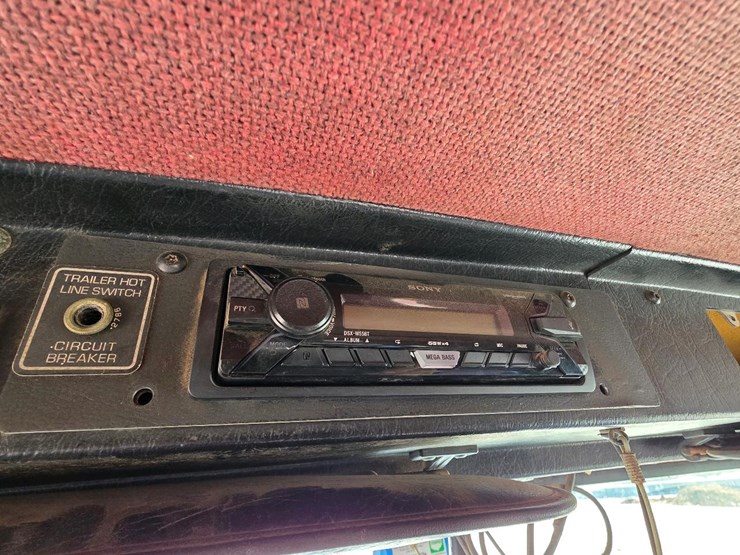 1993-kenworth-t800b-image-34