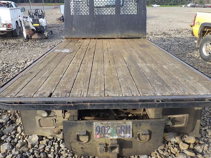 1992-isuzu-npr-image-9