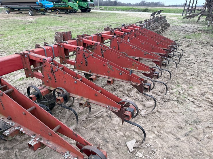 case-ih-1830-image-33