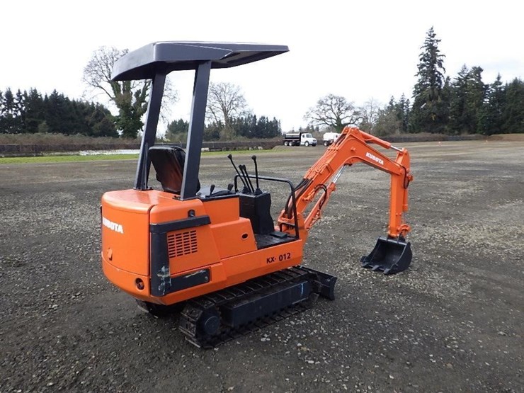 kubota-kx012-image-4