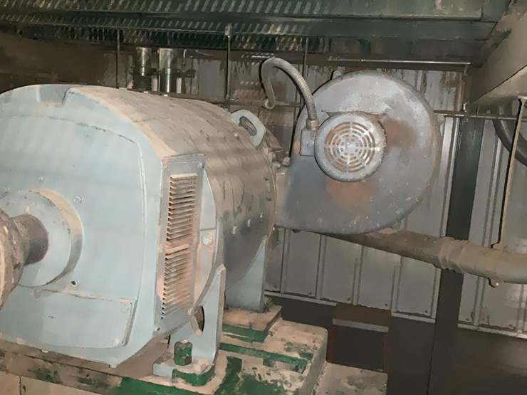 #201-•-2002-salem-dc-carriage-drive-image-15