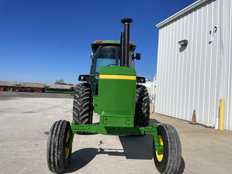 1974-john-deere-4430-image-36
