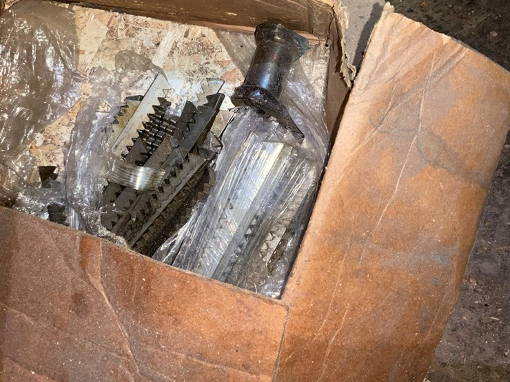 #220-•-edger-parts-image-4