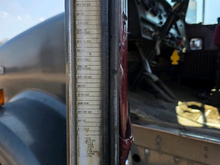 1993-kenworth-t800b-image-20