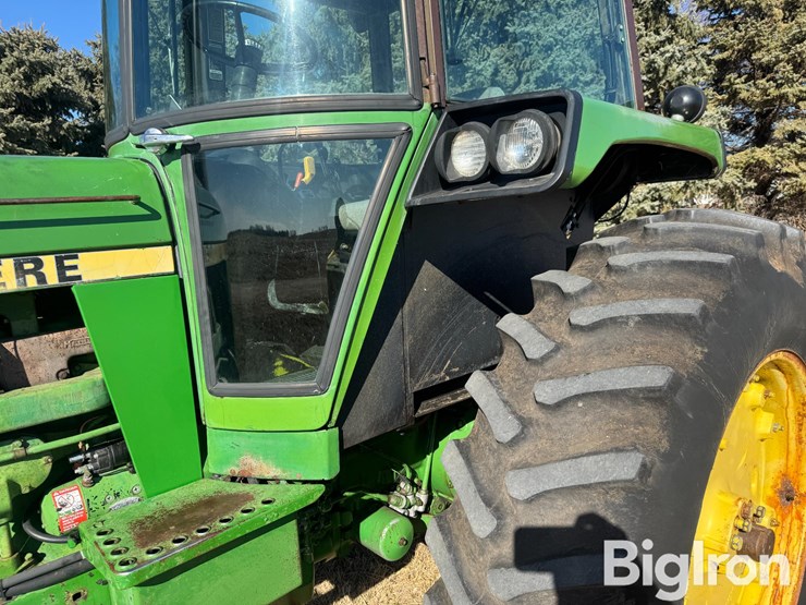 1979-john-deere-4440-image-17