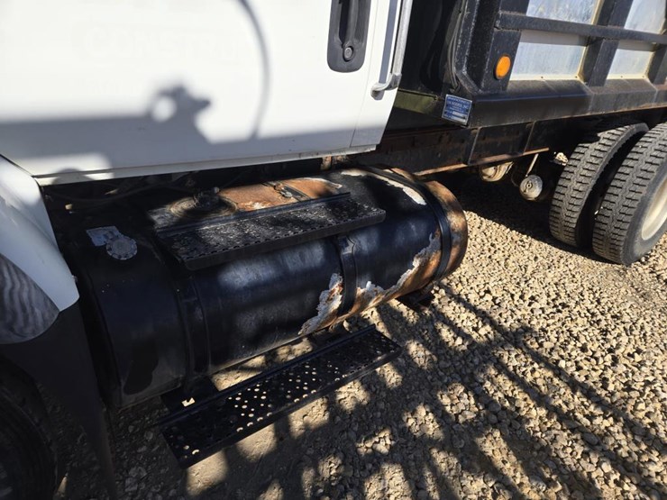 #204-•-2006-international-7500-tandem-dump-truck-image-5