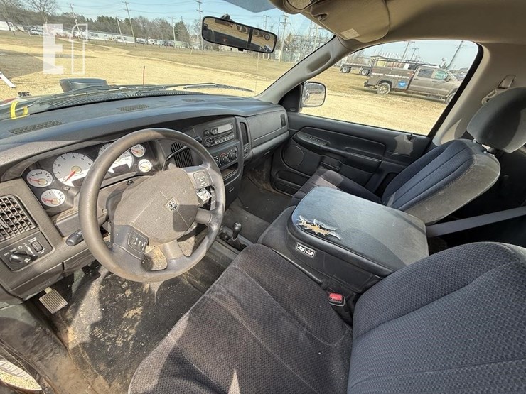 2005-dodge-ram-2500-image-8