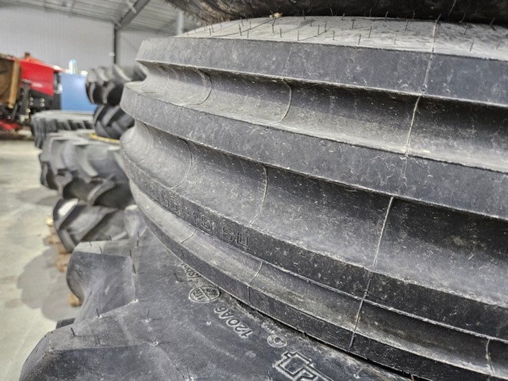 #709-•-tractor-tire-and-rim-set-image-8