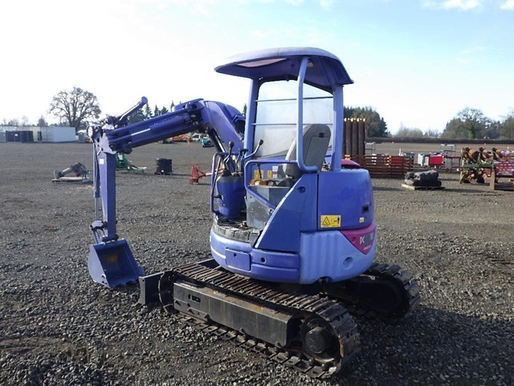 komatsu-pc20uu-3-image-6