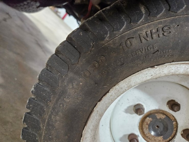 #632-•-toro-groundmaster-4000d-wide-area-mower-image-32