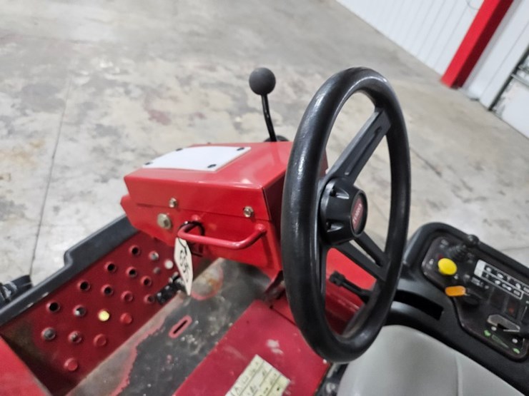 #695-•-toro-reelmaster-3550-d-fairway-mower-image-22