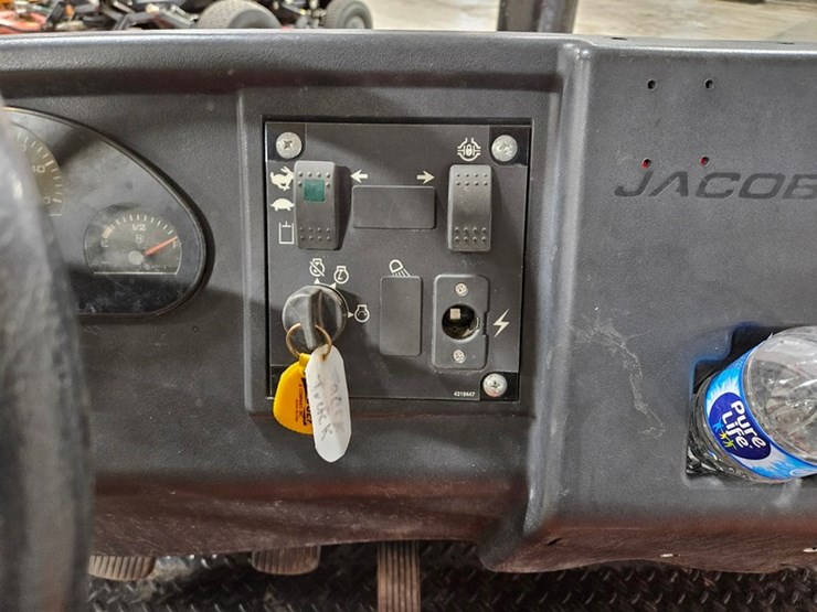 jacobsen-truckster-xd-image-24