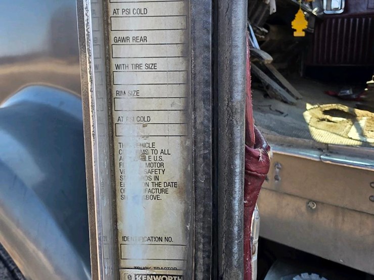 1993-kenworth-t800b-image-22