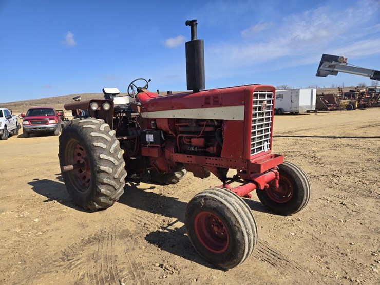 1971-international-826-image-1