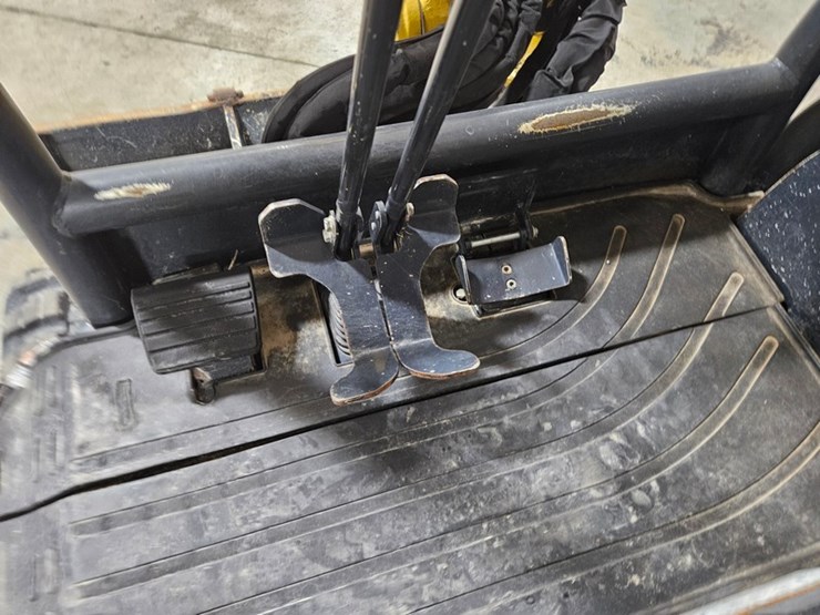 #686-•-yanmar-vic35-mini-excavator-image-23