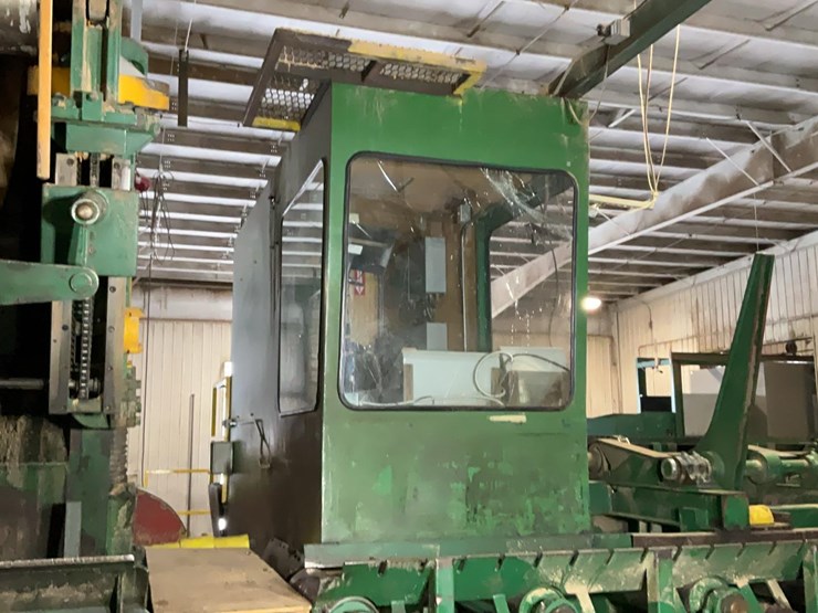 #203-•-2002-salem-operators-cab-image-1