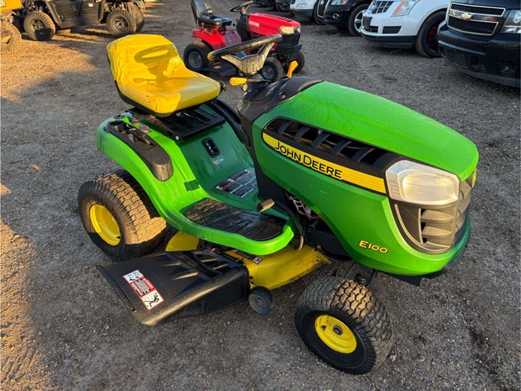 john-deere-la-image-4