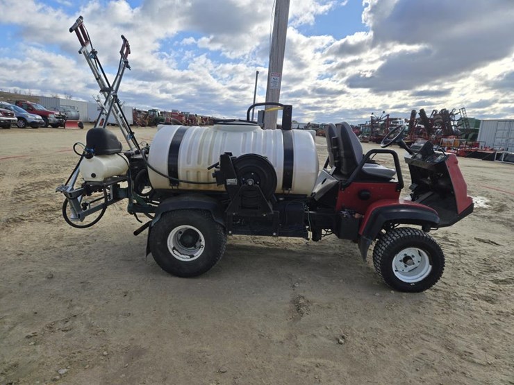 #148-•-2003-toro-5600-sprayer-with-18'-booms-image-4