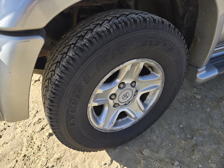 2000-toyota-4-runner-limited-image-4