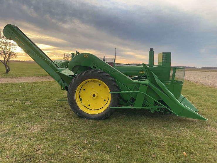 john-deere-227-image-6