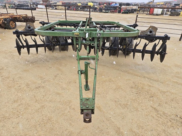 john-deere-215-image-2