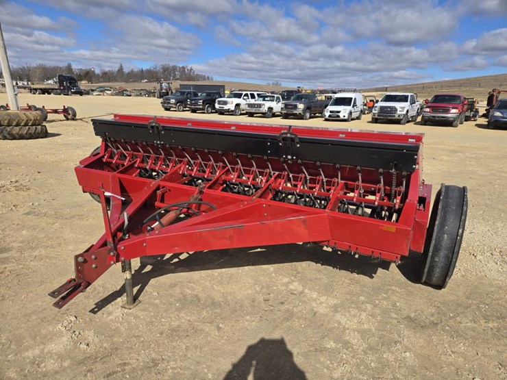 case-ih-5300-image-3