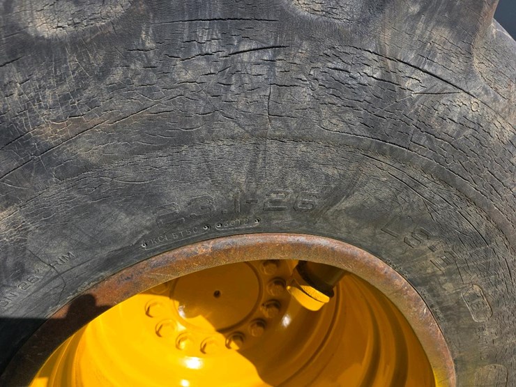 2003-deere-540g-iii-image-52