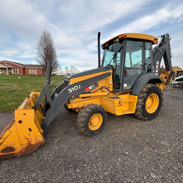 2010 DEERE 310J