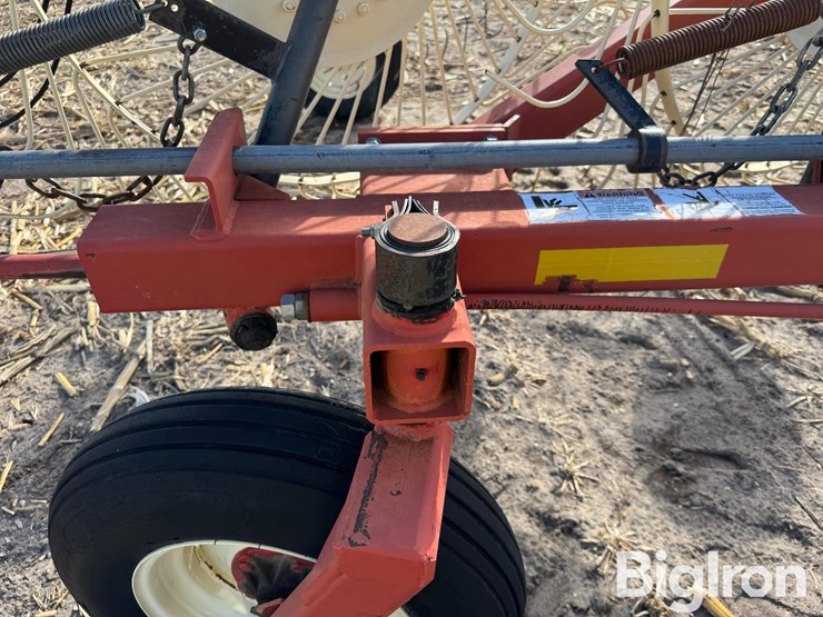 h&s-12-wheel-high-capacity-rake-image-16