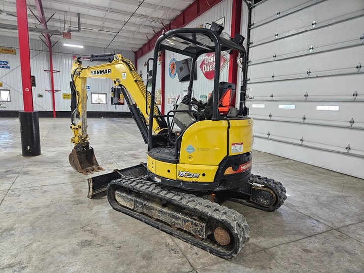 #686-•-yanmar-vic35-mini-excavator-image-3