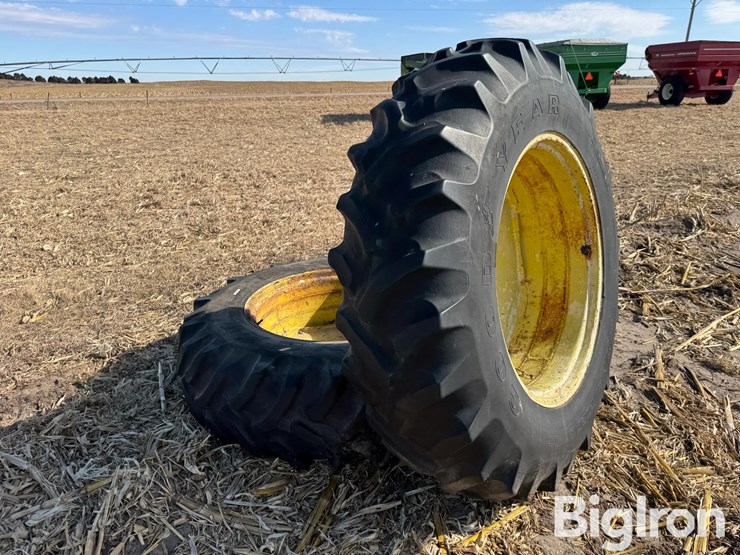 goodyear-18.4-38-dual-rims-&-tires-image-5