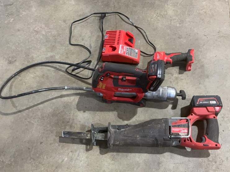 #110-•-milwaukee-cordless-tools-image-3