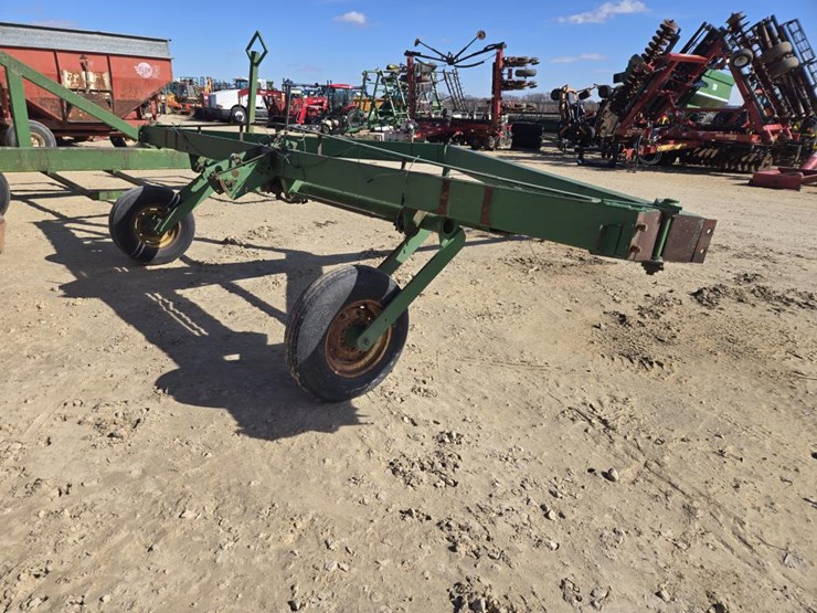 john-deere-7000-image-8