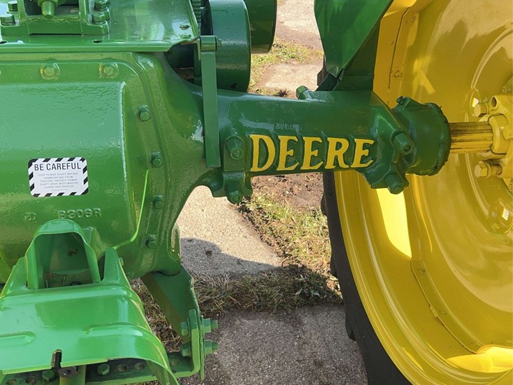 john-deere-model-b-image-43
