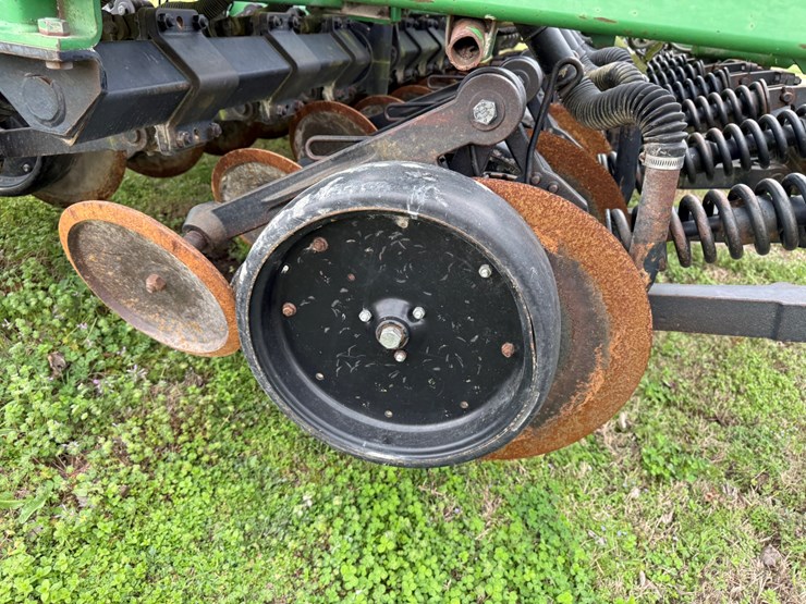 john-deere-1560-image-70