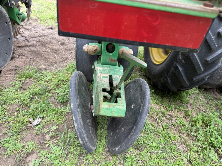 john-deere-1700-image-19