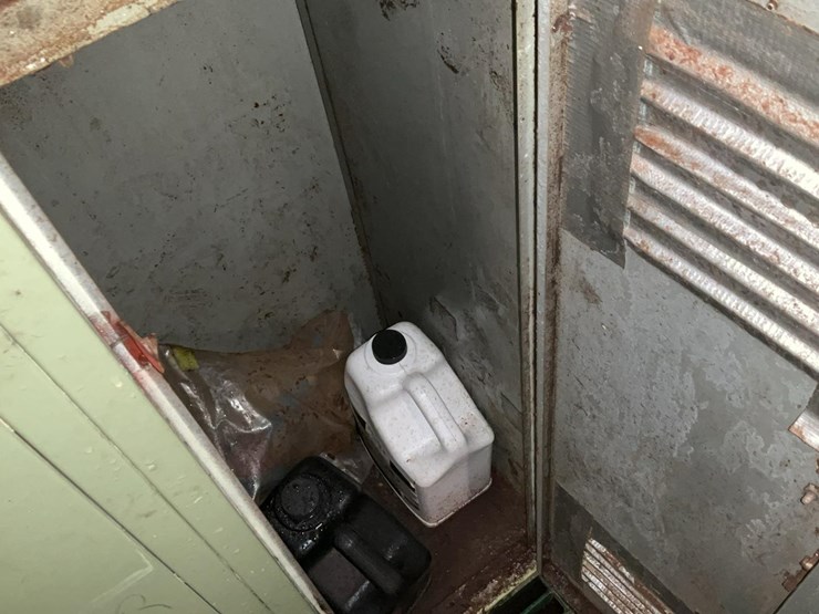 #225-•-locker-cabinet-image-9