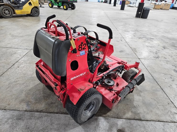 gravely-prostance-52-image-5